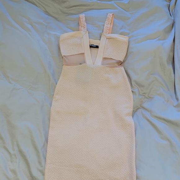 Party dress - Picture 1 of 6